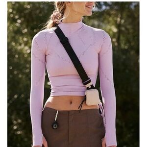 FP Movement by Free People Lavender good karma Top size M/L